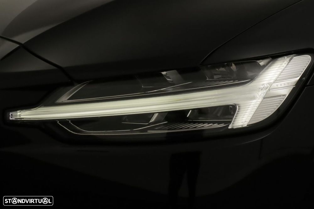Volvo V60 2.0 T8 AWD TE Plus Bright - 6