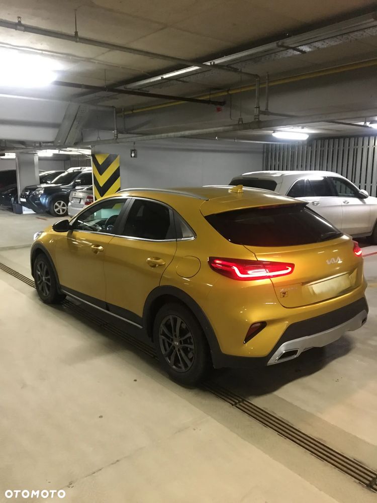 Kia XCeed 1.5 T-GDI Prestige Line DCT - 2