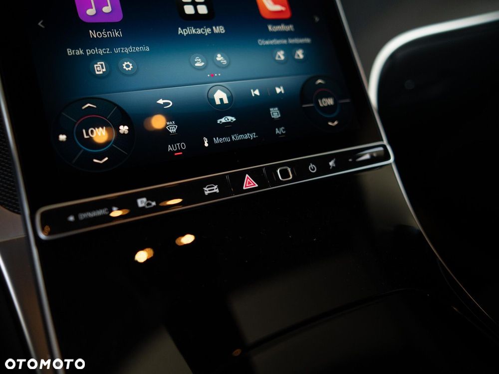 Mercedes-Benz GLC - 25