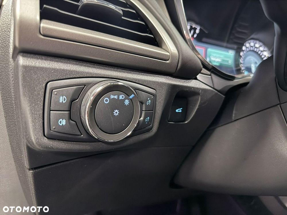 Ford Mondeo Vignale 2.0 TDCi 4WD PowerShift - 39