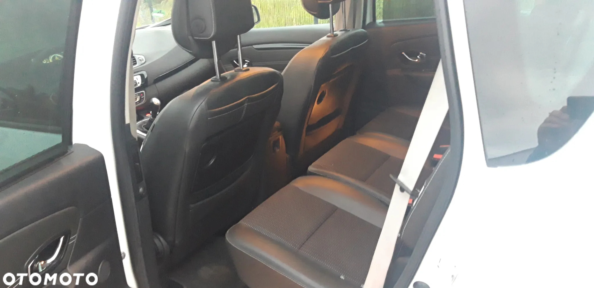 Renault Scenic - 8