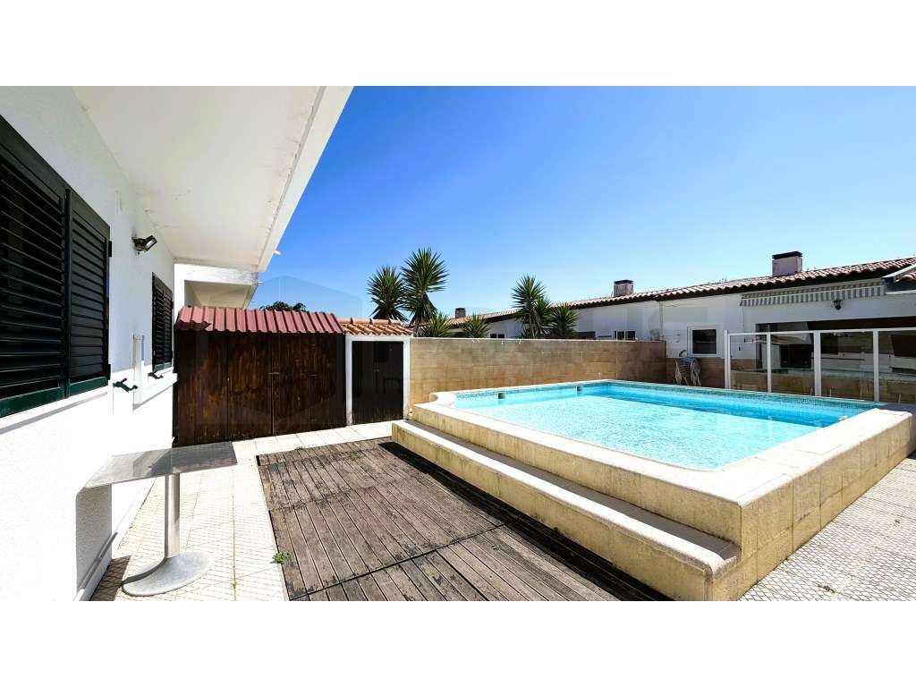Moradia T4 com piscina - Gafanha da Nazaré - Grande imagem: 5/28