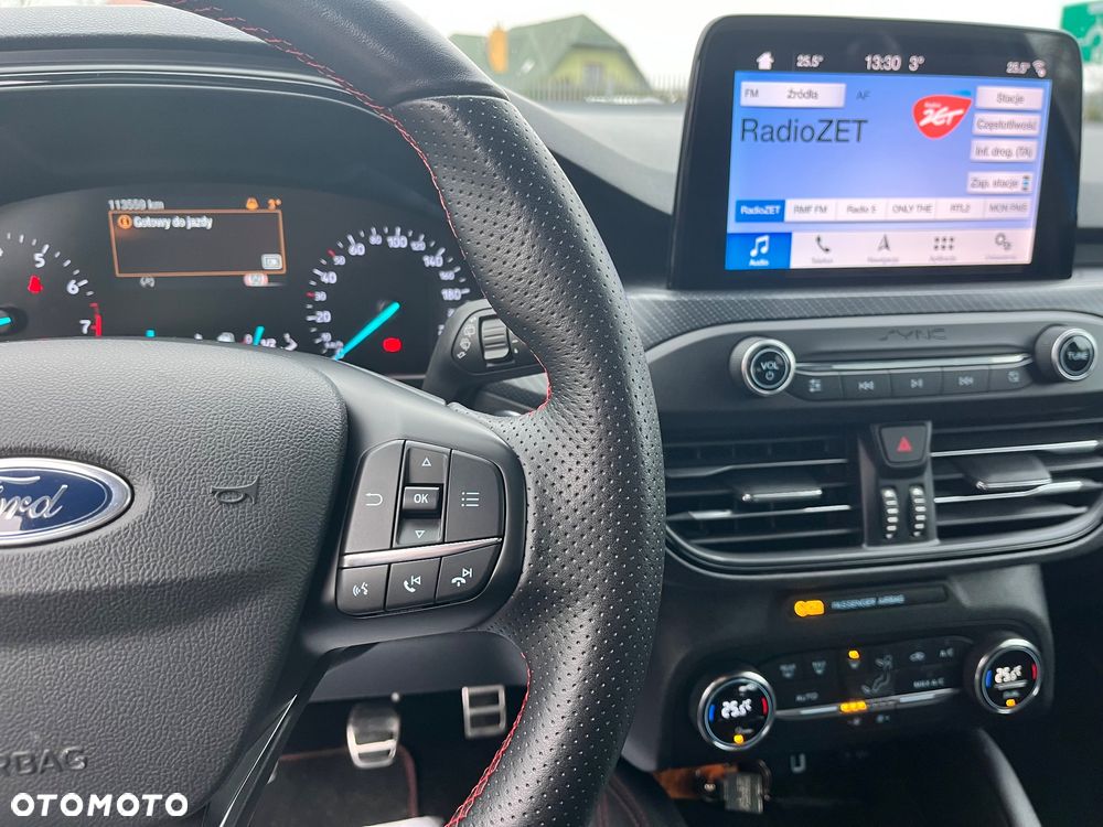 Ford Focus 1.0 EcoBoost ST-Line - 9