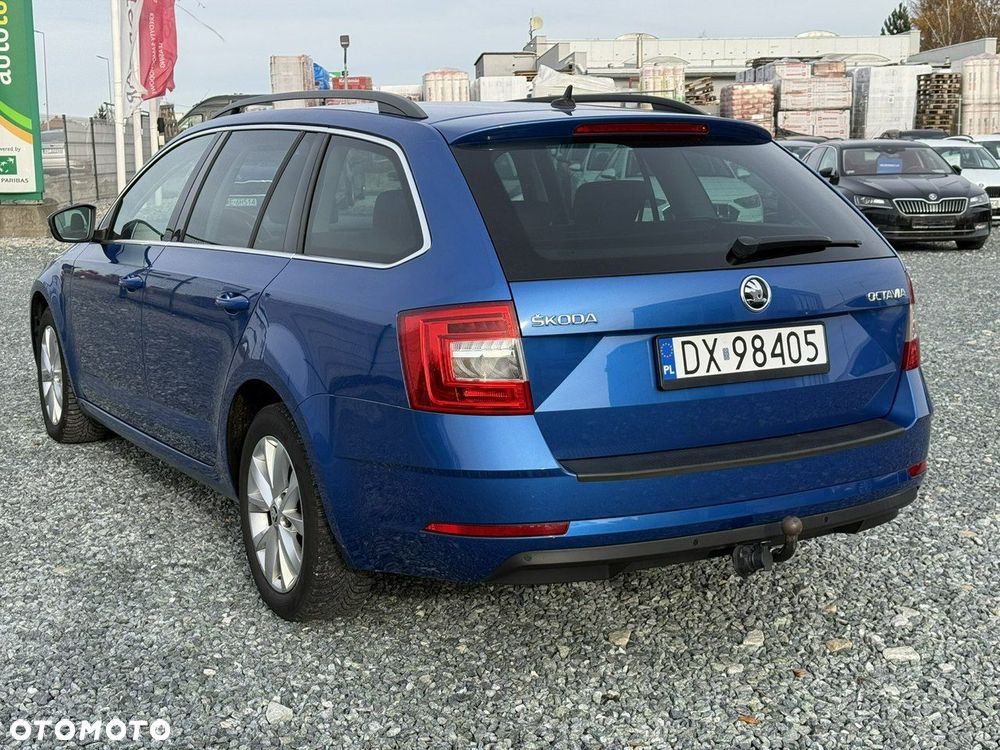 Skoda Octavia 1.6 TDI Ambition DSG - 7