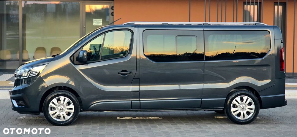 Renault Trafic - 28