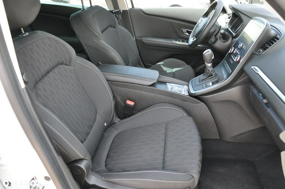 Renault Scenic TCe 140 GPF EDC LIMITED - 12
