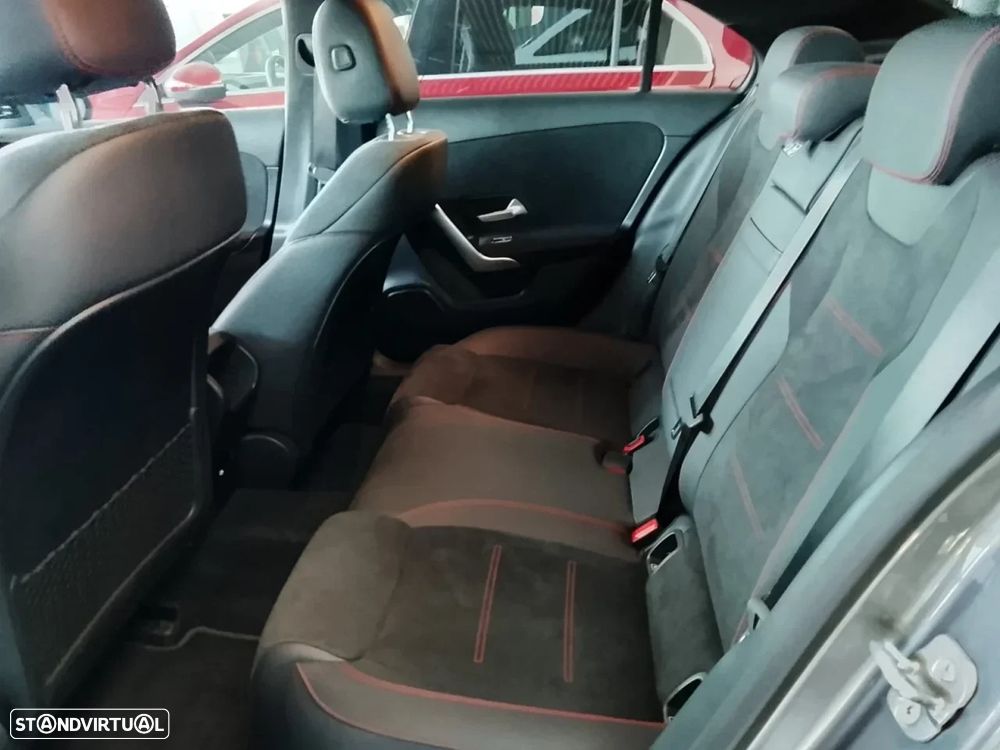 Mercedes-Benz A 200 7G-DCT AMG Line Advanced Plus - 6