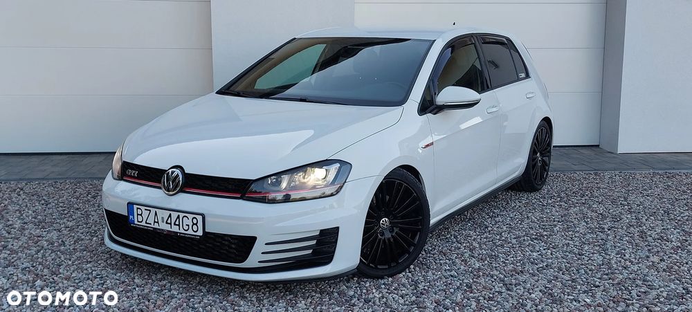 Volkswagen Golf 2.0 TSI BMT GTI DSG - 16
