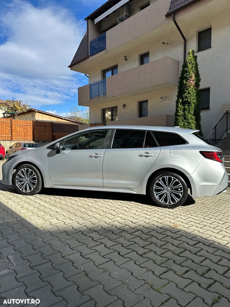 Toyota Corolla 1.8 HSD Dynamic - 19