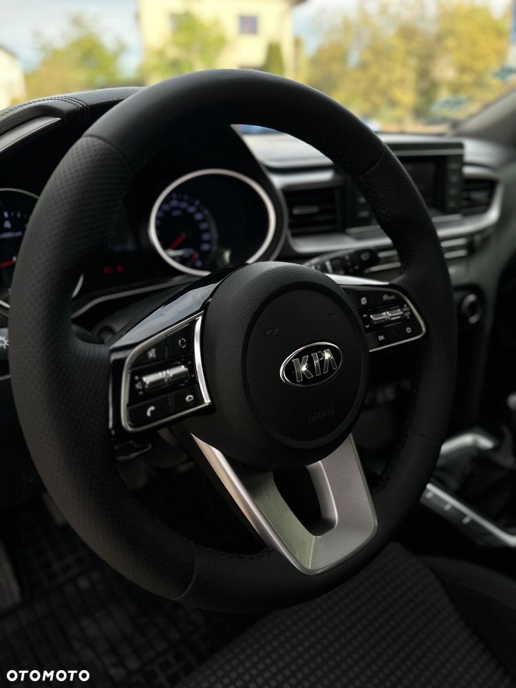 Kia Ceed 1.4 S - 6