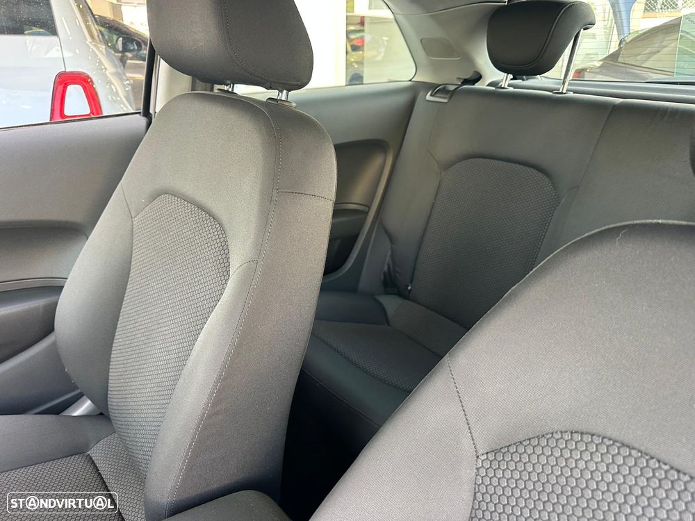 Audi A1 1.6 TDI Attraction - 5