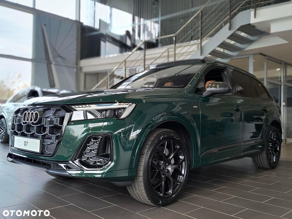 Audi Q7 - 1