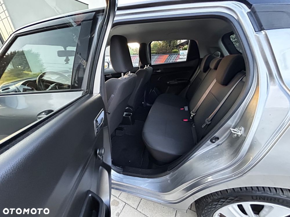 Suzuki Swift 1.2 Premium - 12