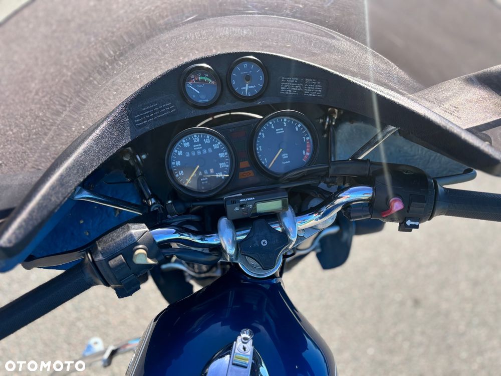 BMW R - 13