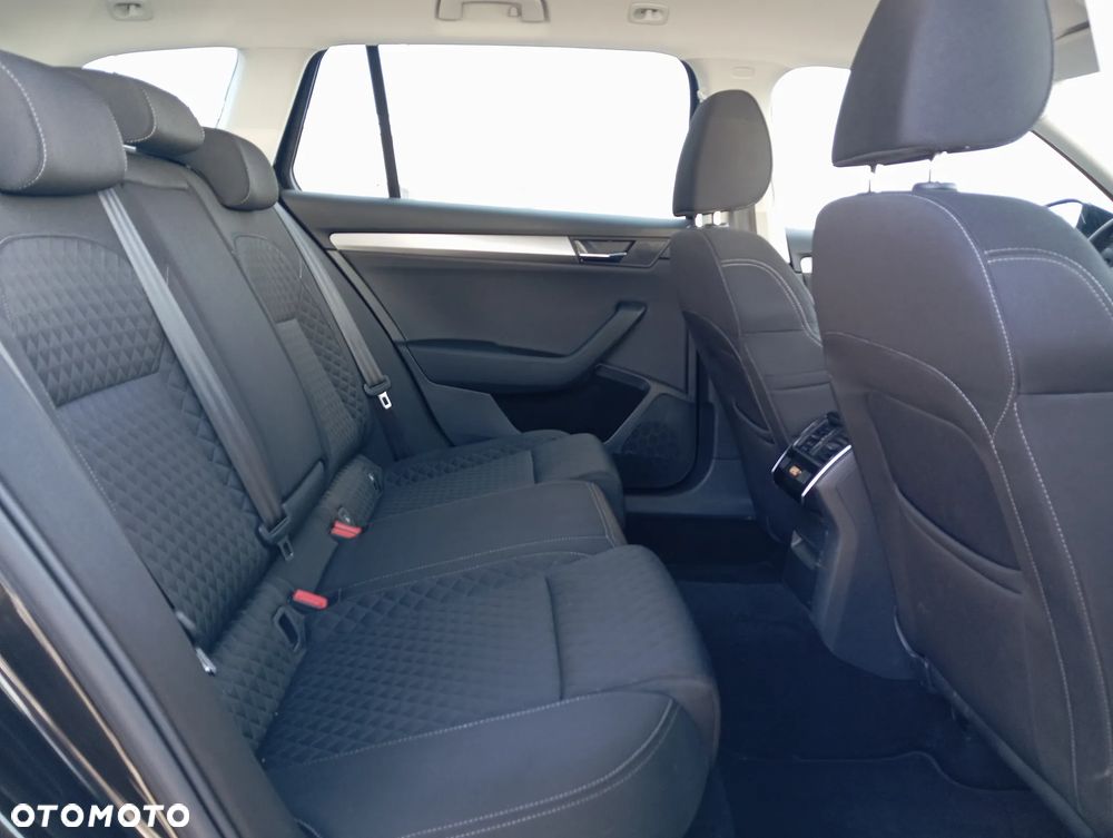 Skoda Superb 2.0 TDI 4x4 DSG Style - 12