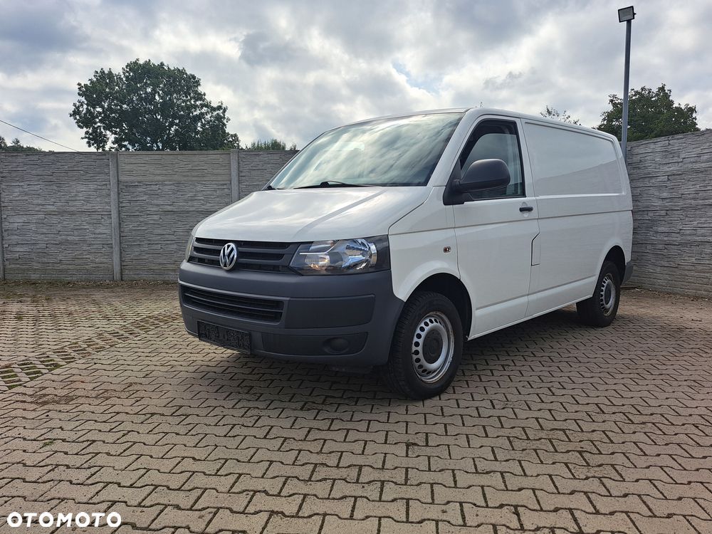 Volkswagen Transporter - 2