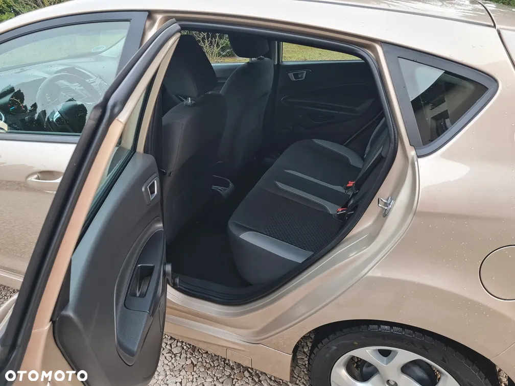 Ford Fiesta 1.25 SYNC Edition - 14