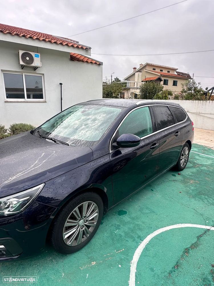 Peugeot 308 - 4