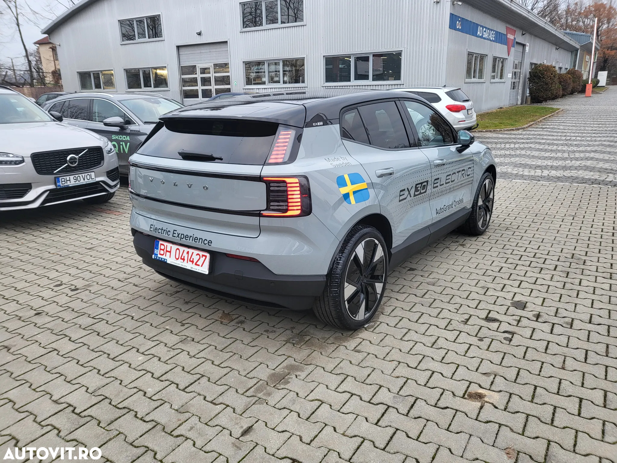 Volvo EX30 Single Motor Extended Range Plus - 5