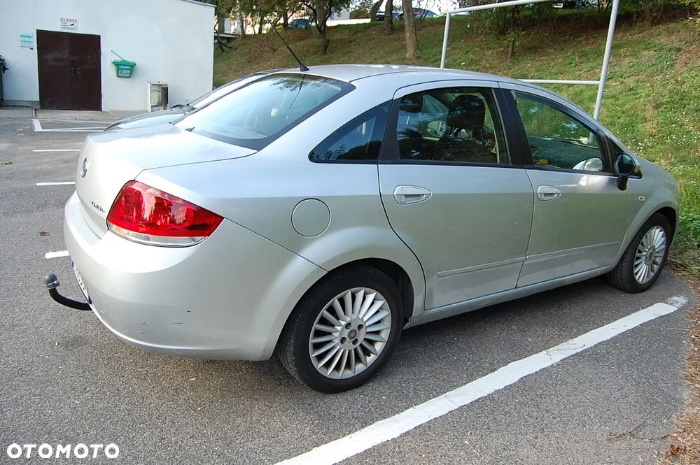 Fiat Linea 1.4 T-Jet 16V Dynamic - 5