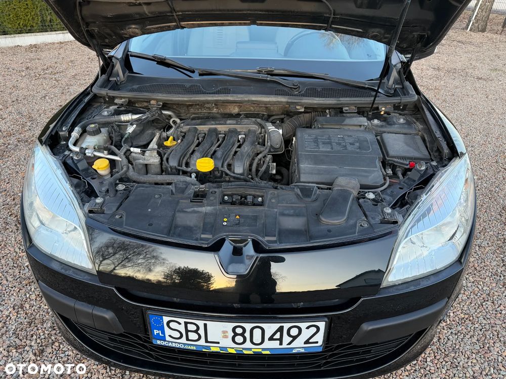Renault Megane 1.6 16V 110 Expression - 17
