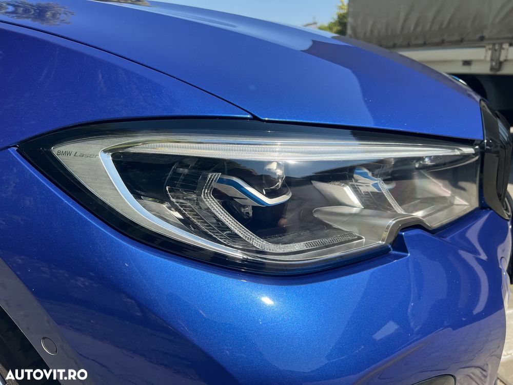 BMW Seria 3 330e Aut. M Sport - 11