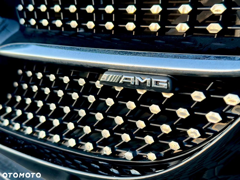 Mercedes-Benz Klasa C AMG 43 4Matic 9G-TRONIC - 30