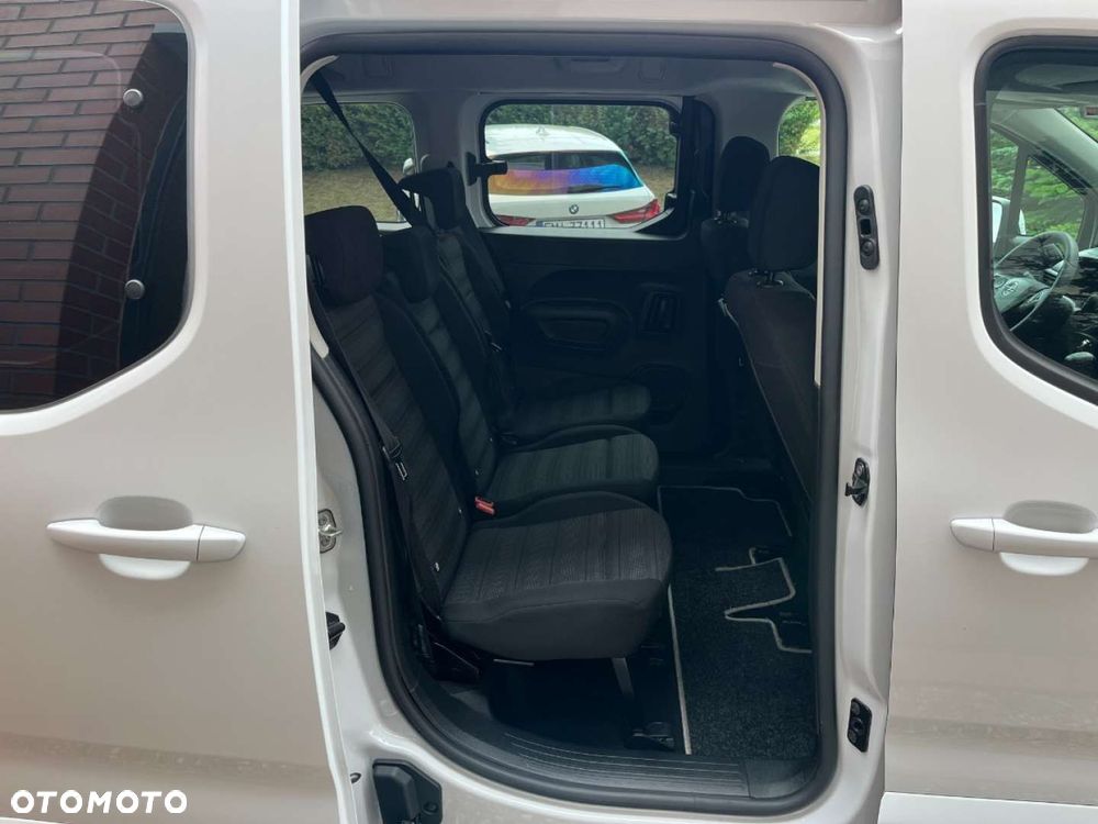 Opel Combo - 24