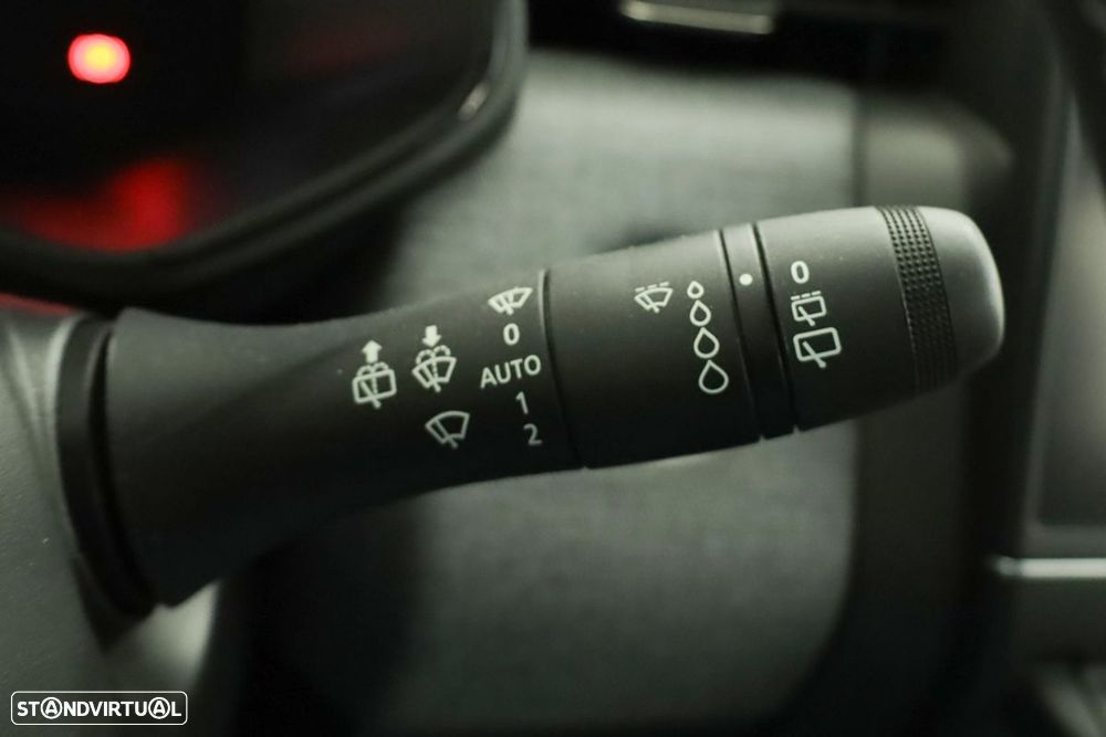 Mitsubishi Colt 1.0 MPI-T Invite - 17