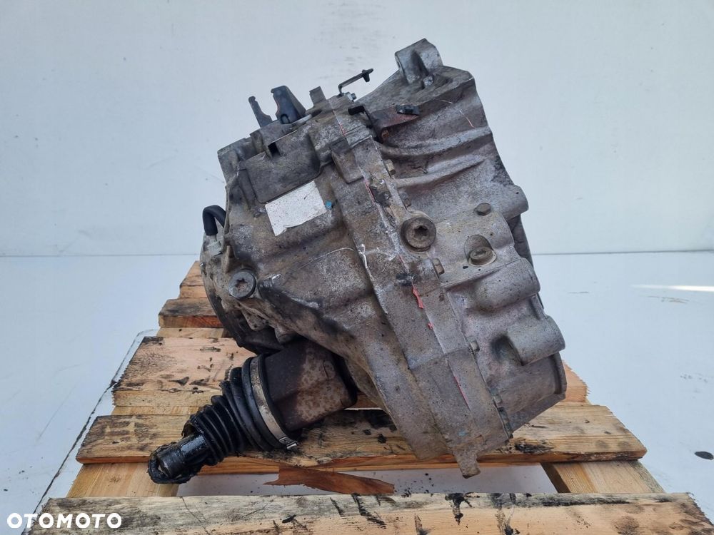 Opel Astra IV J 2.0 CDTI _ TF-80SC 55565311A - 6