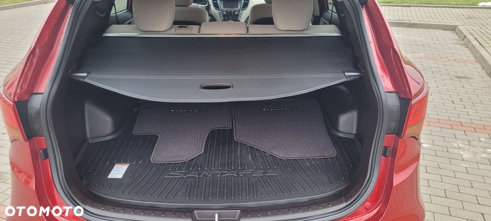 Hyundai Santa Fe - 16