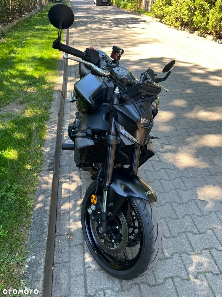Yamaha MT - 6