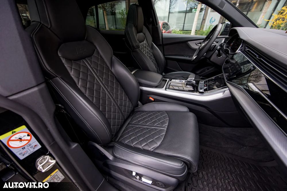 Audi SQ8 - 24