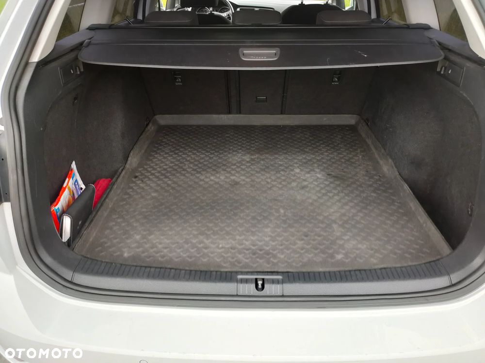 Volkswagen Golf 2.0 TDI (BlueMotion Technology) DSG Comfortline - 31