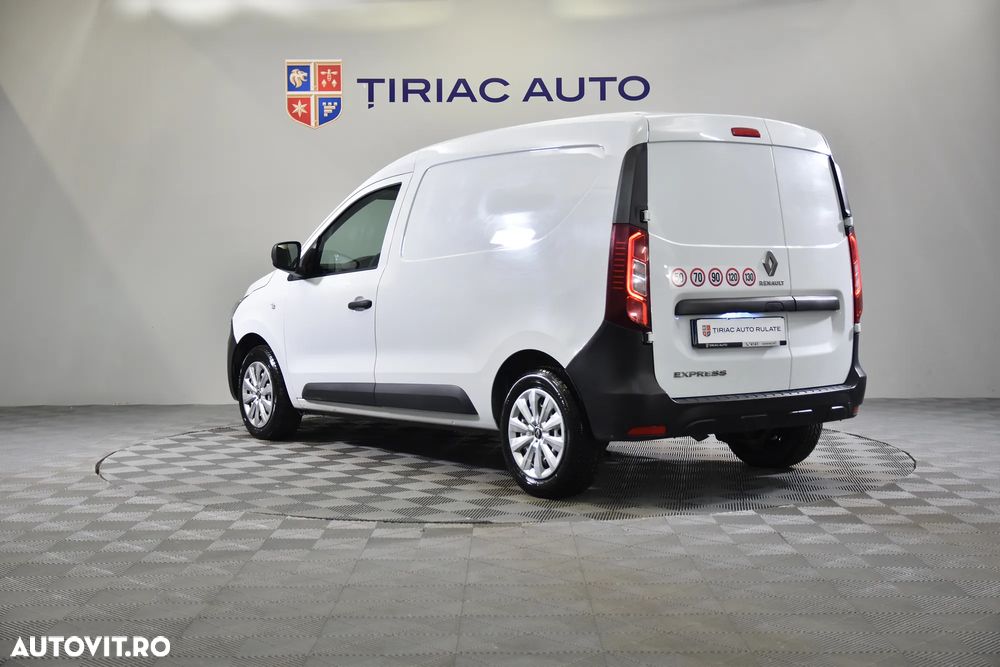 Renault Express - 3