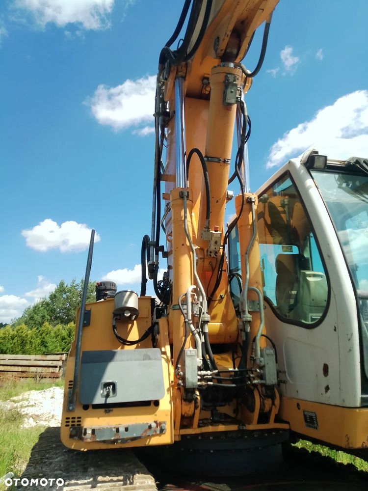 Liebherr R906LC - 10