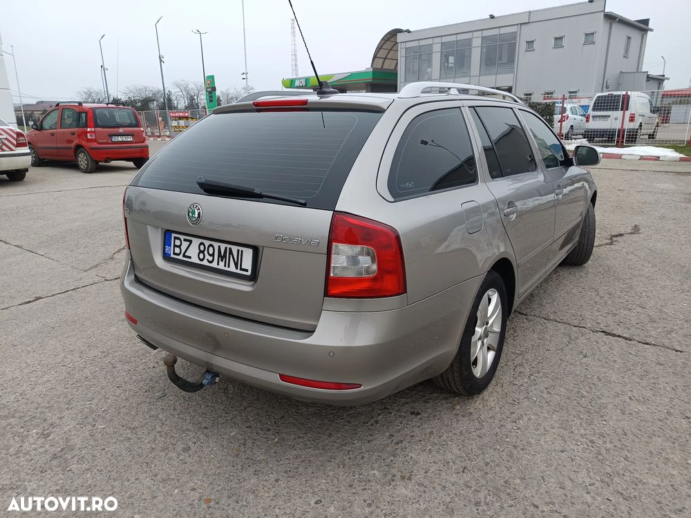 Skoda Octavia 1.4 TSI DSG Ambition - 4