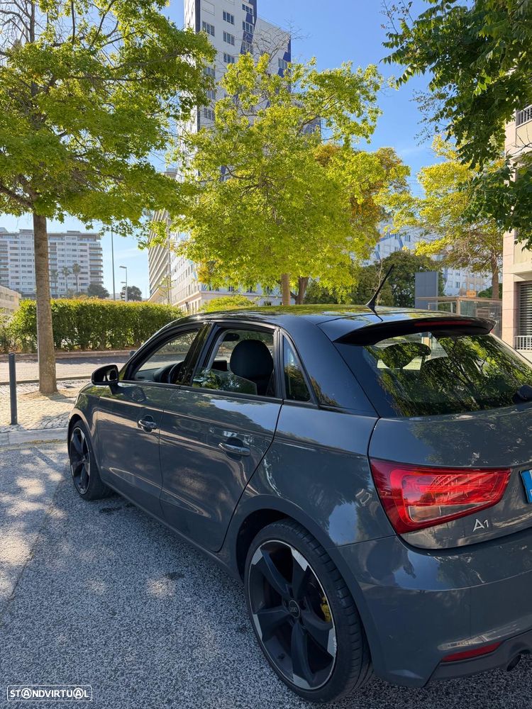Audi A1 Sportback 1.6 TDI Sport - 4