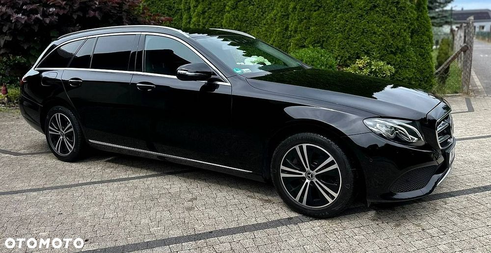 Mercedes-Benz Klasa E 220 d 9G-TRONIC Avantgarde - 30