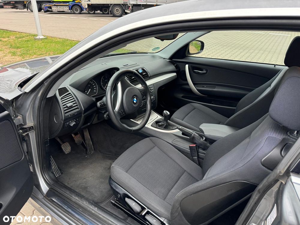 BMW Seria 1 118d - 15