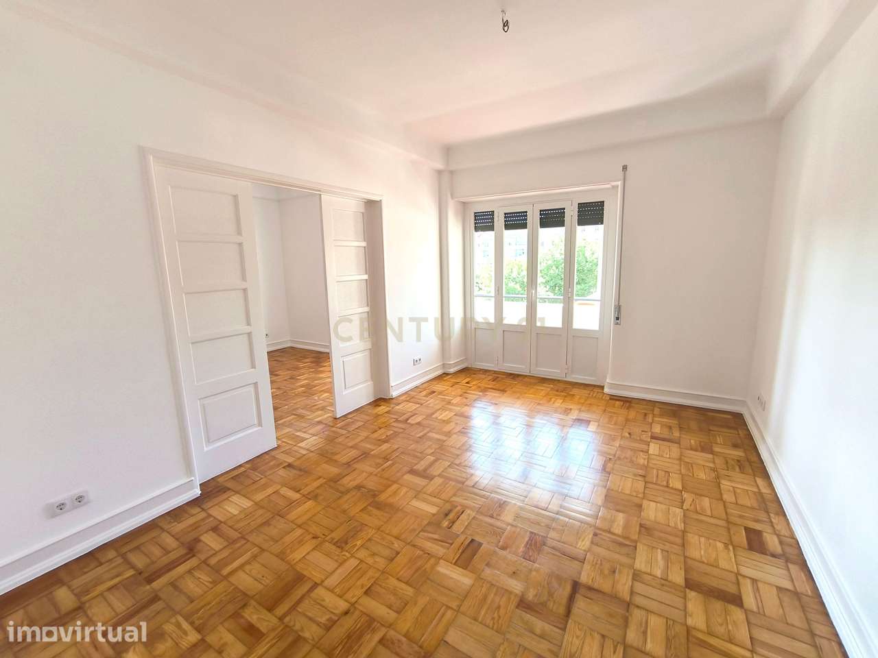 Apartamento T3+1 renovado em Alvalade(Av. Roma), Lisboa - Grande imagem: 3/25