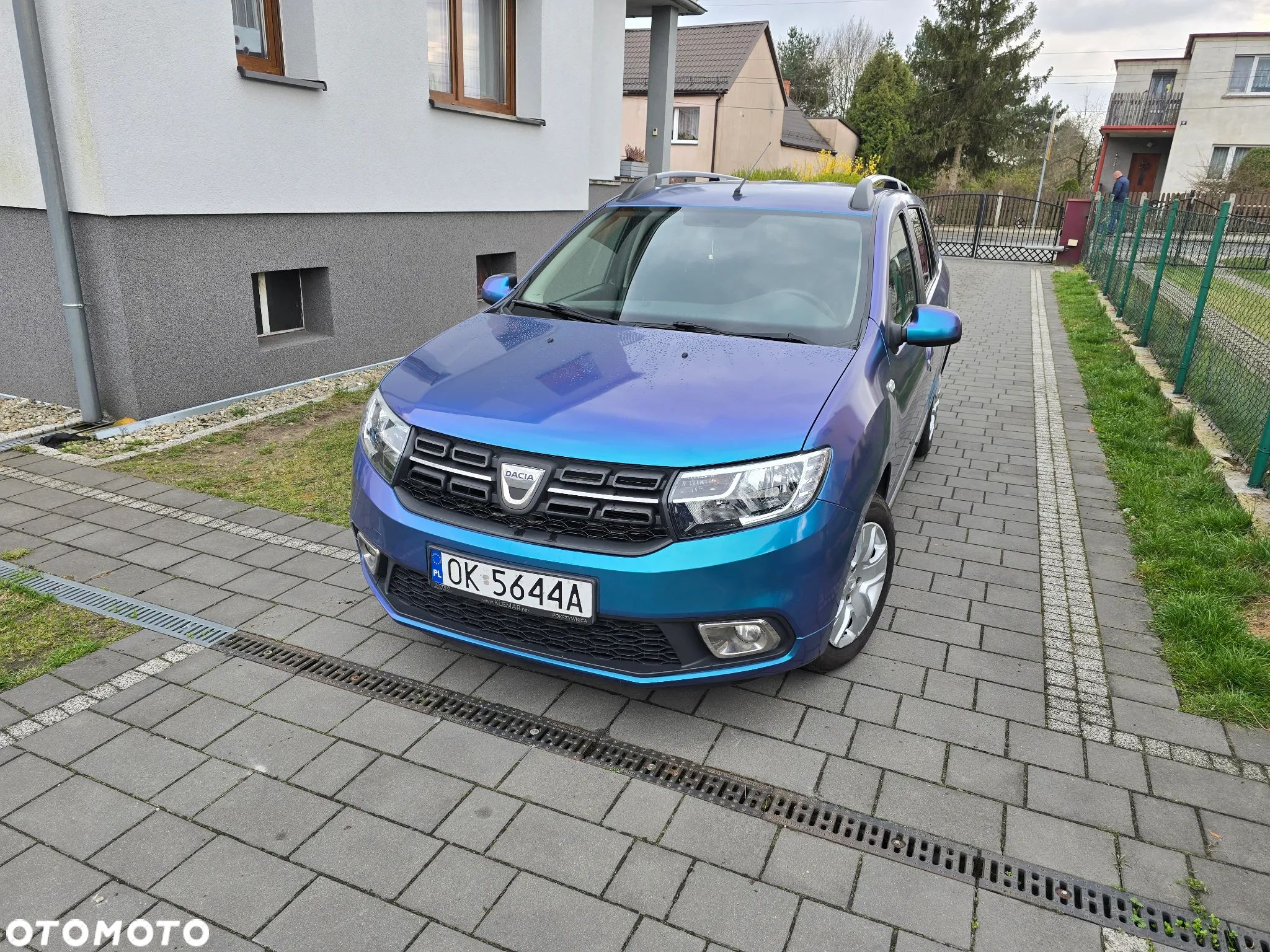 Dacia Logan - 1