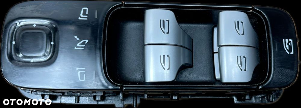 MERCEDES C-KLASA W206 206 PANEL STEROWANIA SZYB LEWY PRZÓD A2069008815 - 2