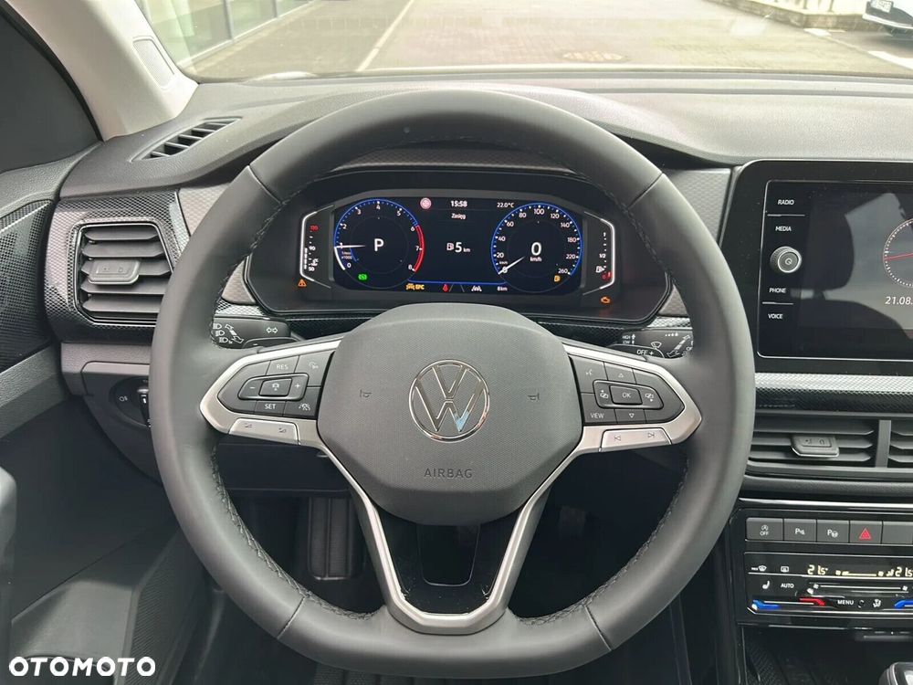 Volkswagen T-Cross - 12