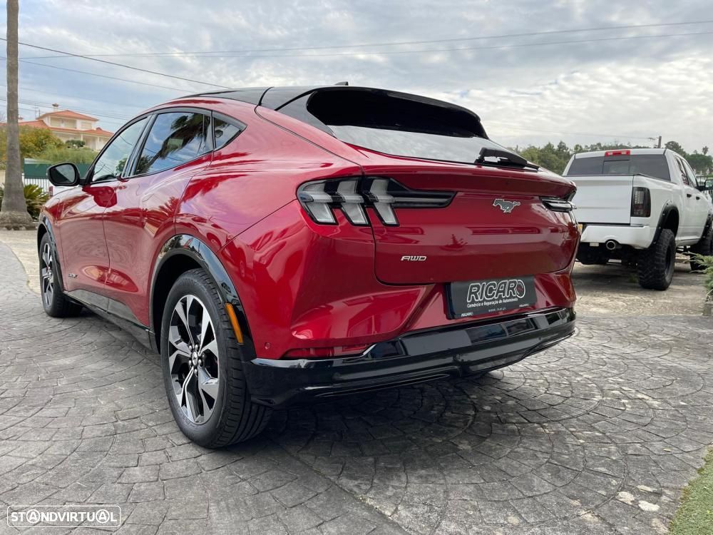 Ford Mustang Mach-E 87 kWh Premium AWD - 9