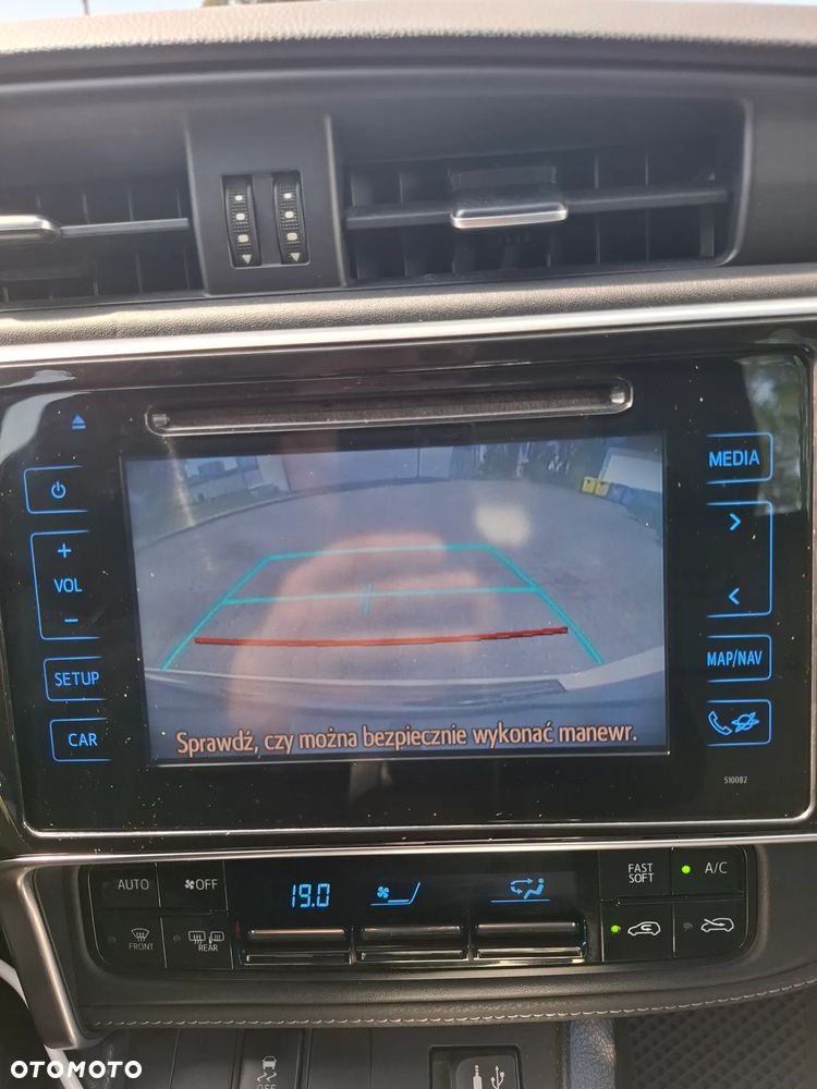 Toyota Auris - 7