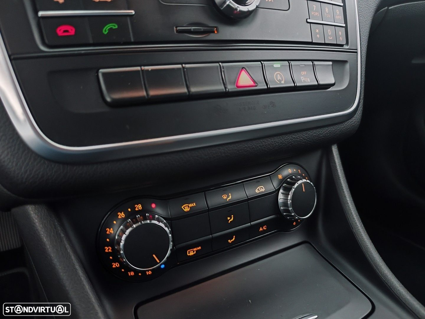 Mercedes-Benz CLA 200 CDi Urban - 24