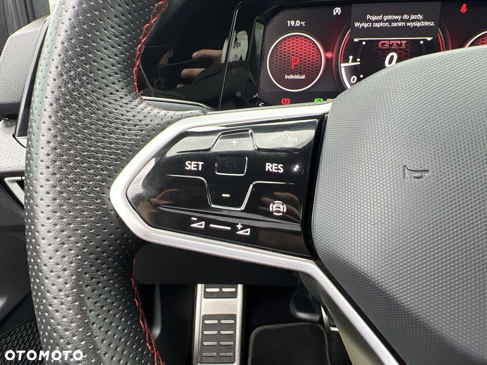 Volkswagen Golf 2.0 TSI GTI DSG - 16
