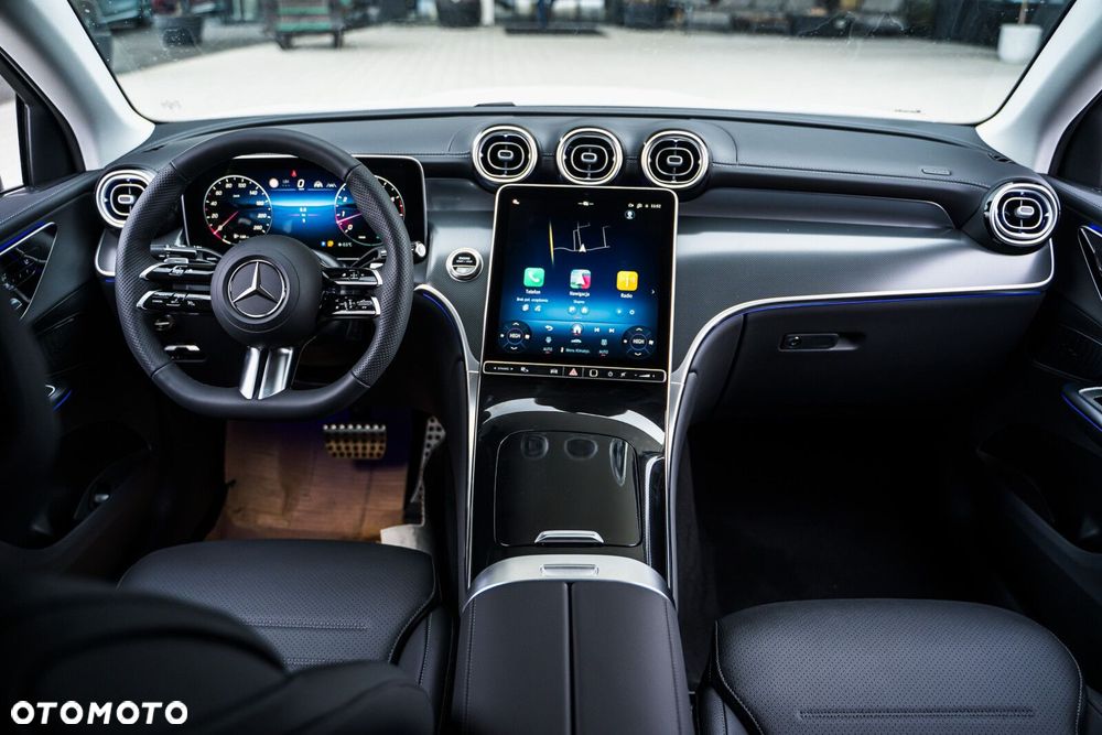 Mercedes-Benz GLC - 18