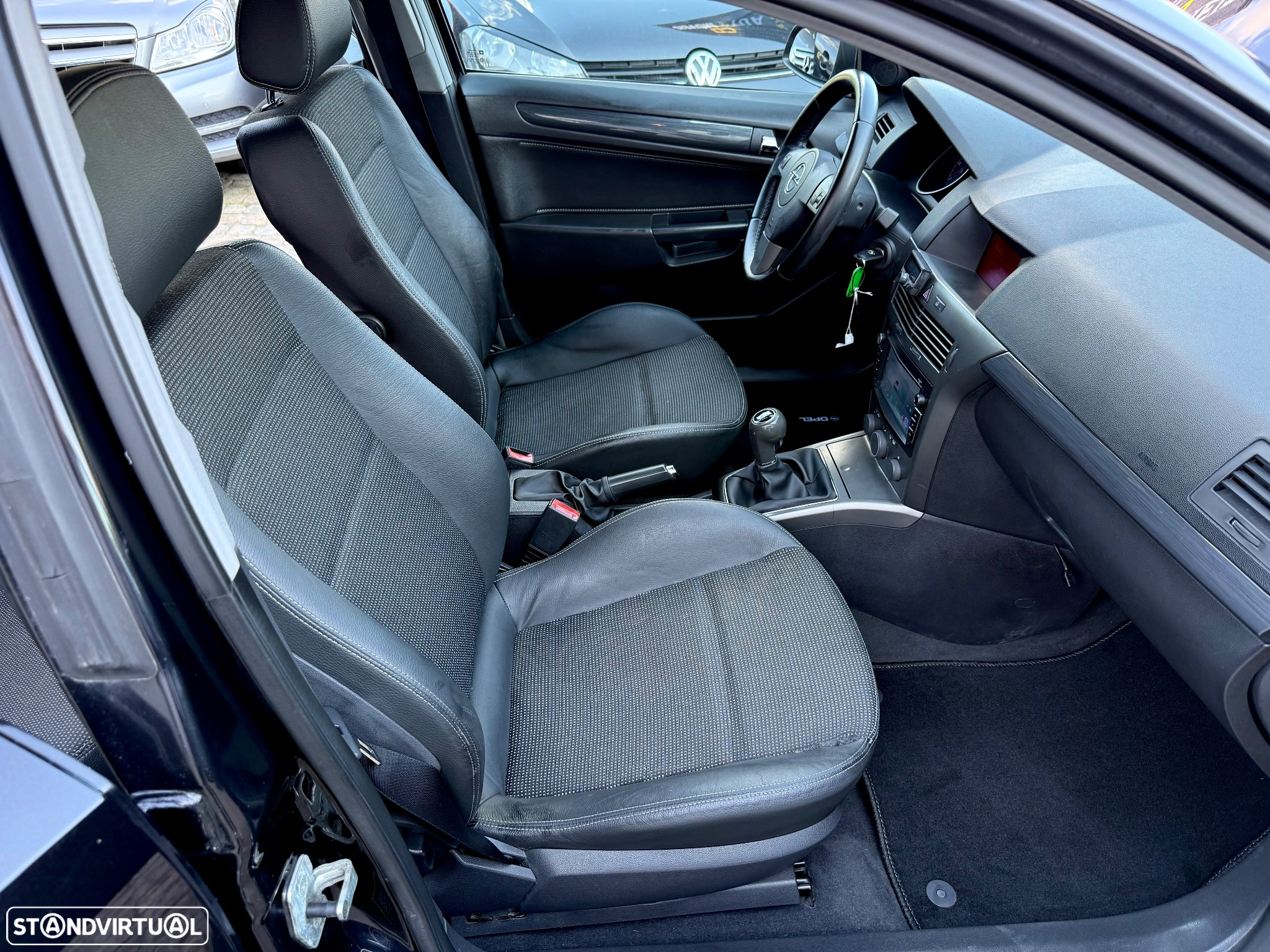 Opel Astra 1.3 CDTi Cosmo - 44